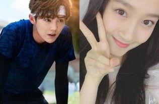 粉丝和偶像吃瓜,揭秘娱乐圈甜蜜瞬间